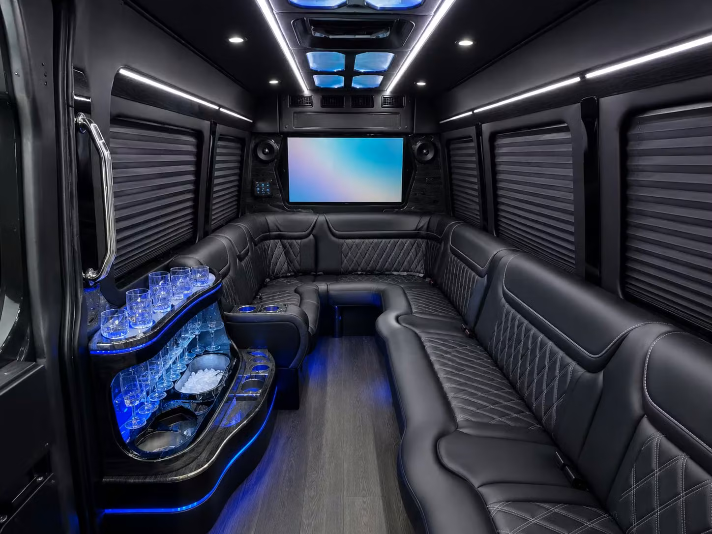 book carrollton sporting event shuttle services for tournaments and multi day events