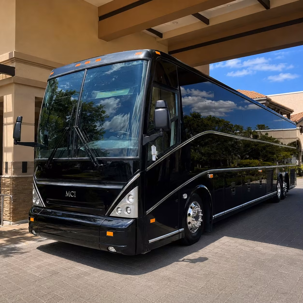 shuttle your carrollton team between the office and dfw or love field without the headache